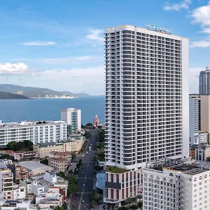 Melia Vinpearl Empire Hotel Nha Trang